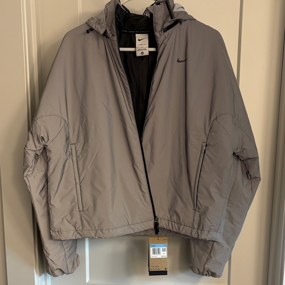 Nike Light Gray Hooded Windbreaker Therma-Fit